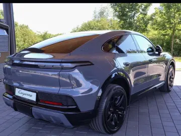 Porsche Cayenne S Coupe Electric el AHK MoodModes SportD
