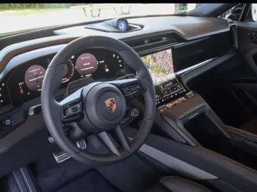 Porsche Cayenne S Coupe Electric el AHK MoodModes SportD