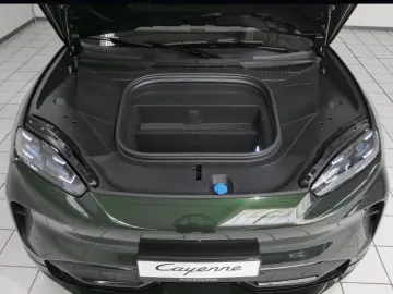 Porsche Cayenne Coupe Electric Bose Headup HD Matrix LED