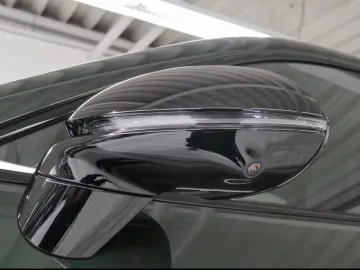 Porsche Cayenne Coupe Electric Bose Headup HD Matrix LED