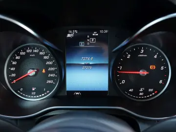 MERCEDES-BENZ GLC 300 d Coupe 4Matic AMG RFK