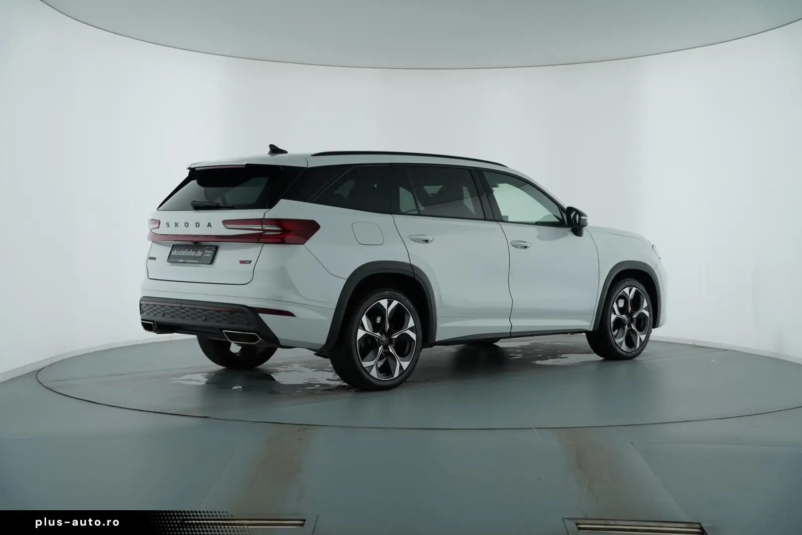 SKODA Kodiaq 2025 — imagine 9