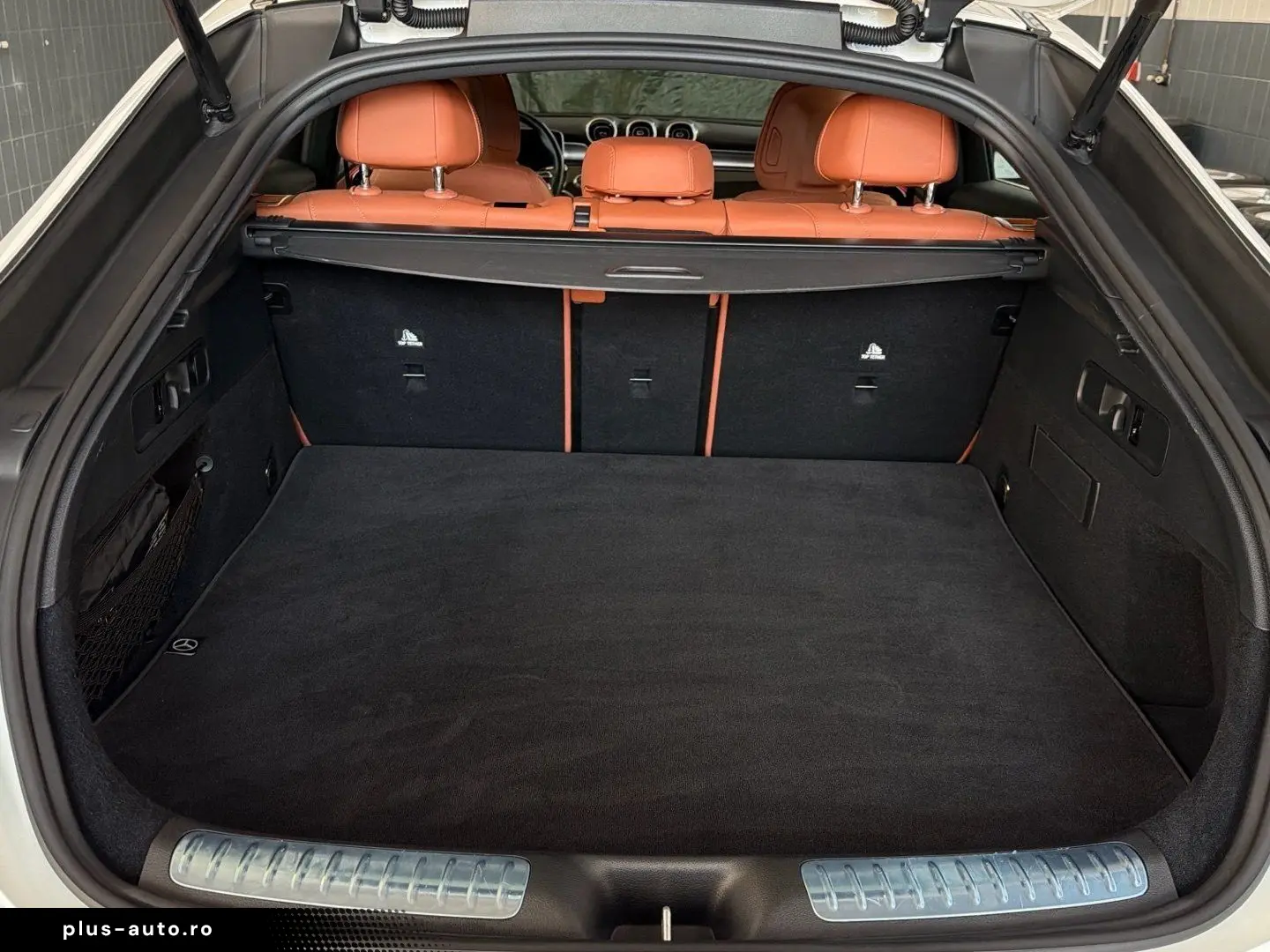 MERCEDES-BENZ GLC 300 4M Coupé AMG Panorama Distronic Kamera