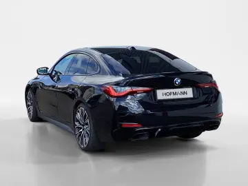 BMW M440i xDr. Gran Coupe M Sport Pro Inno Leder rot