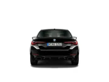 BMW M440i xDr. Gran Coupe M Sport Pro Inno Leder rot