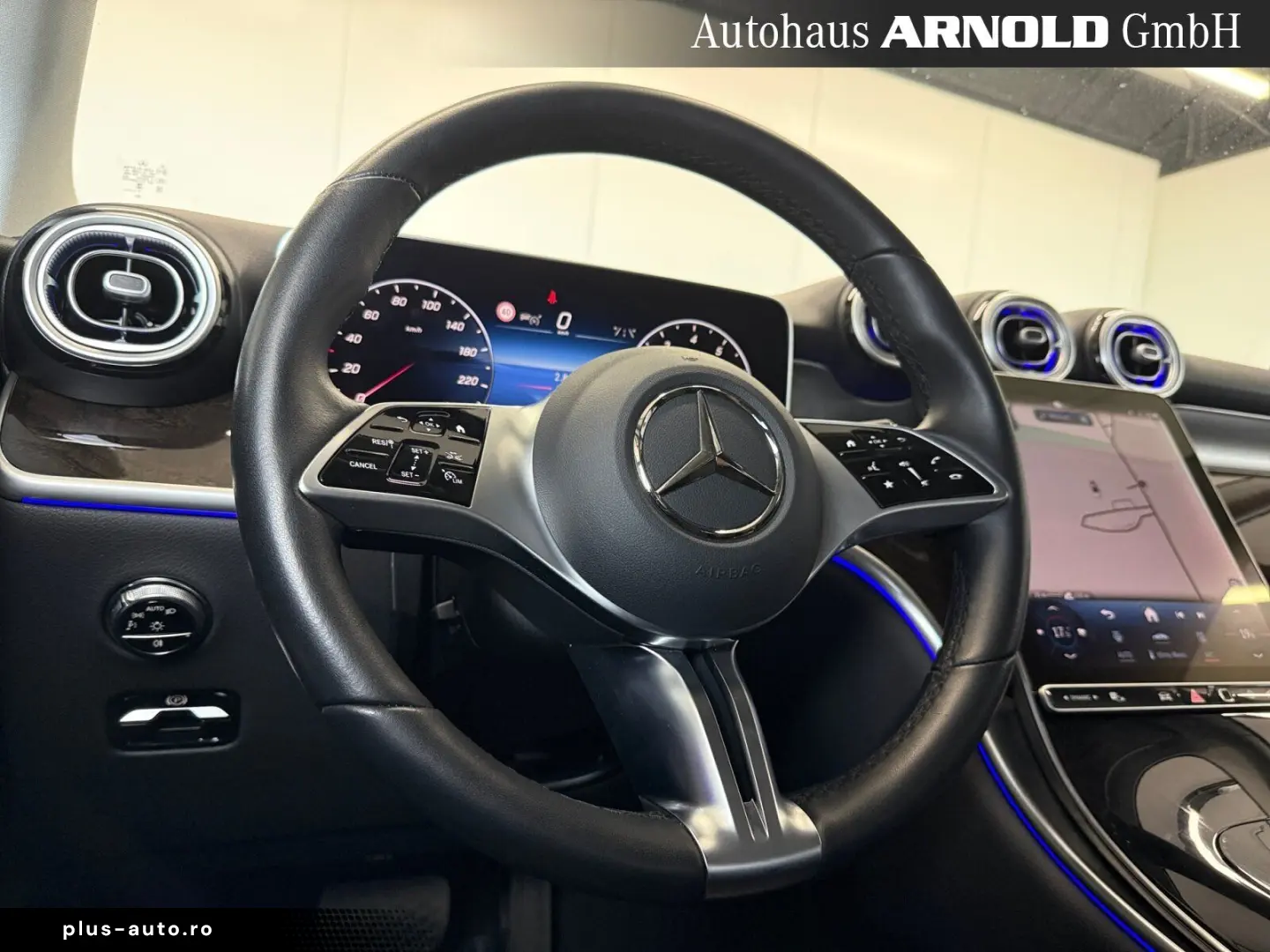 MERCEDES-BENZ GLC 300 4M Coupé AIRMATIC DISTRONIC