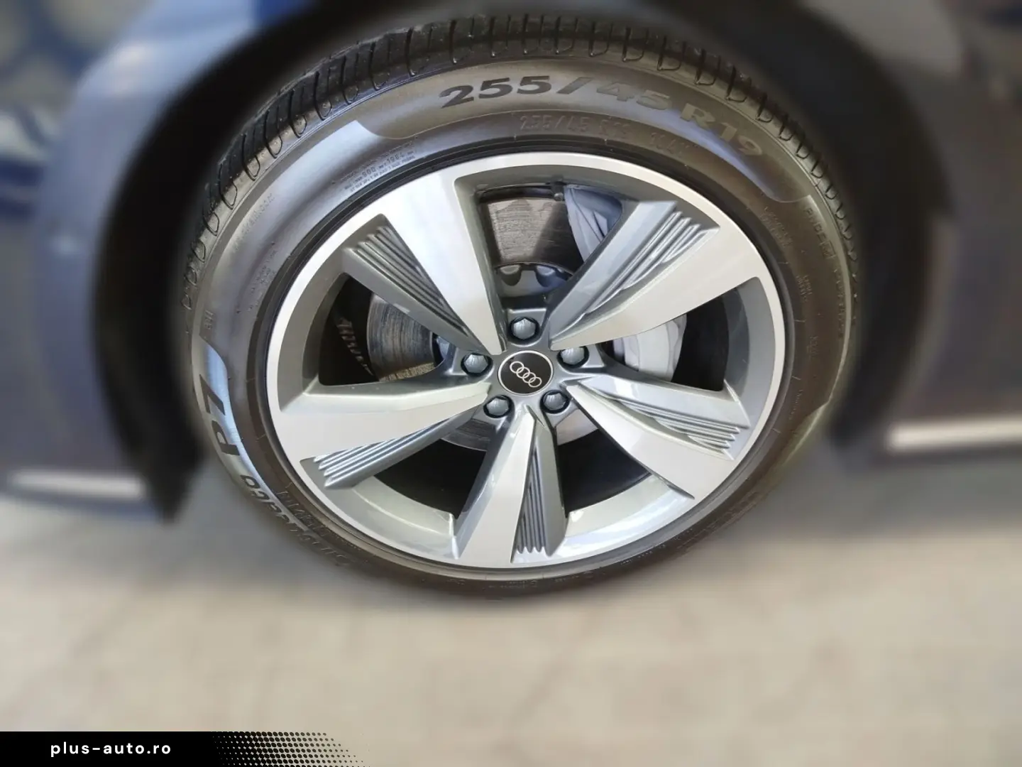 AUDI A8 50 TDI quattro tiptronic Pano Standheizung HD