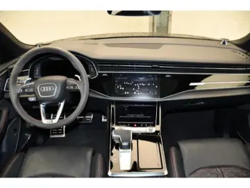 AUDI RS Q8 4.0 TFSI quattro Tiptronic Standhzg AHK Pa