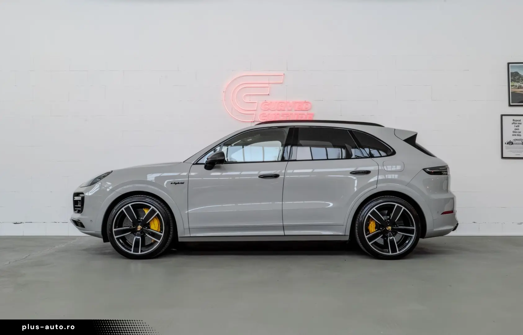 PORSCHE Cayenne Turbo S E-Hybrid I APPROVED I Massage