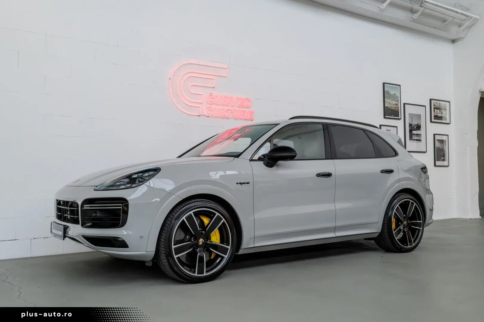 PORSCHE Cayenne Turbo S E-Hybrid I APPROVED I Massage