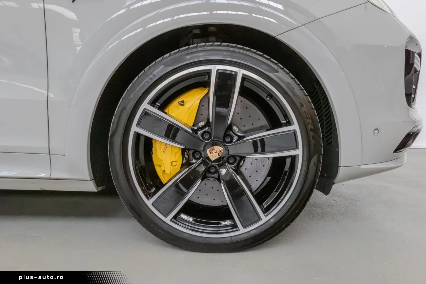 PORSCHE Cayenne Turbo S E-Hybrid I APPROVED I Massage