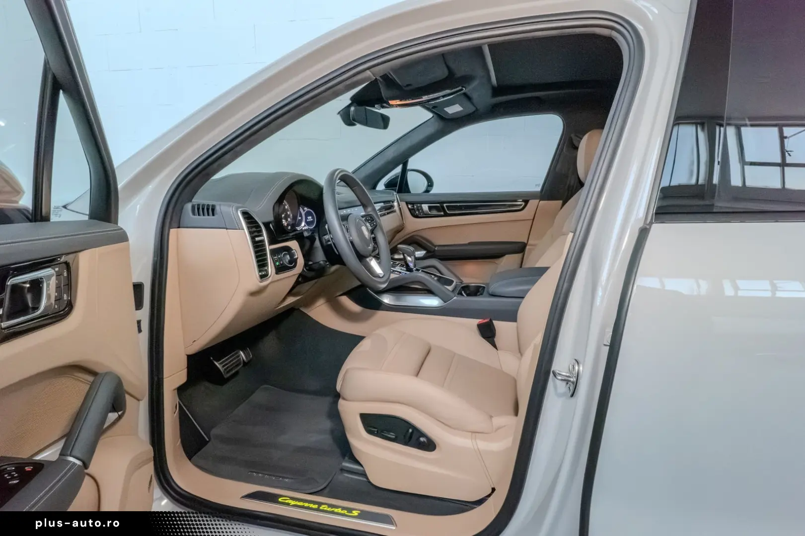 PORSCHE Cayenne Turbo S E-Hybrid I APPROVED I Massage