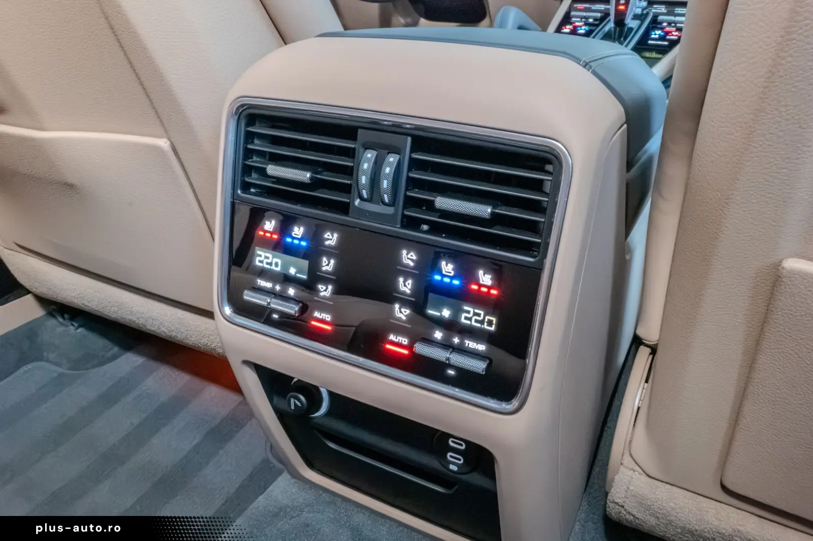 PORSCHE Cayenne Turbo S E-Hybrid I APPROVED I Massage