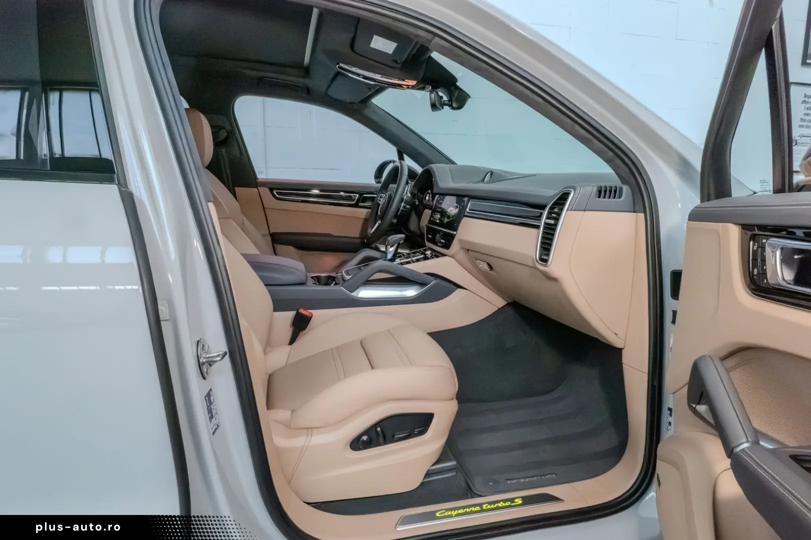 PORSCHE Cayenne Turbo S E-Hybrid I APPROVED I Massage