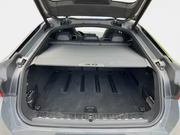 BMW X6 M Competition SkyLounge Voll Individual Farbe