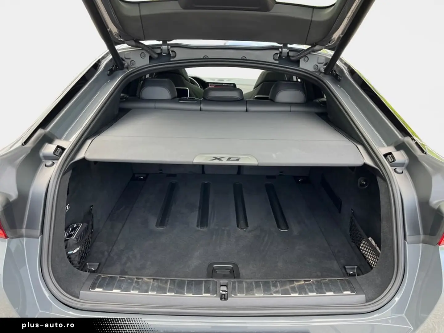 BMW X6 M Competition SkyLounge Voll Individual Farbe