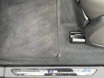 BMW X6 M Competition SkyLounge Voll Individual Farbe