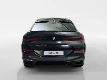 BMW X6 M60i xDrive M Sport Pro AHK Standhzg Pano ACC
