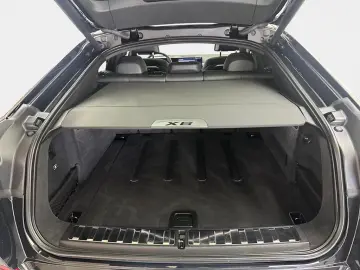 BMW X6 M60i xDrive M Sport Pro AHK Standhzg Pano ACC