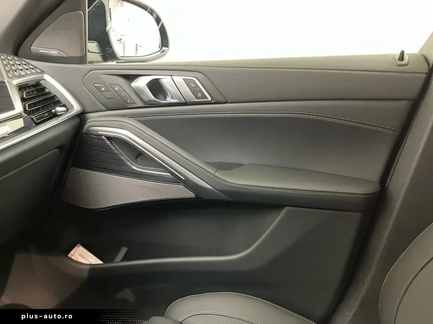 BMW X6 M60i xDrive M Sport Pro AHK Standhzg Pano ACC