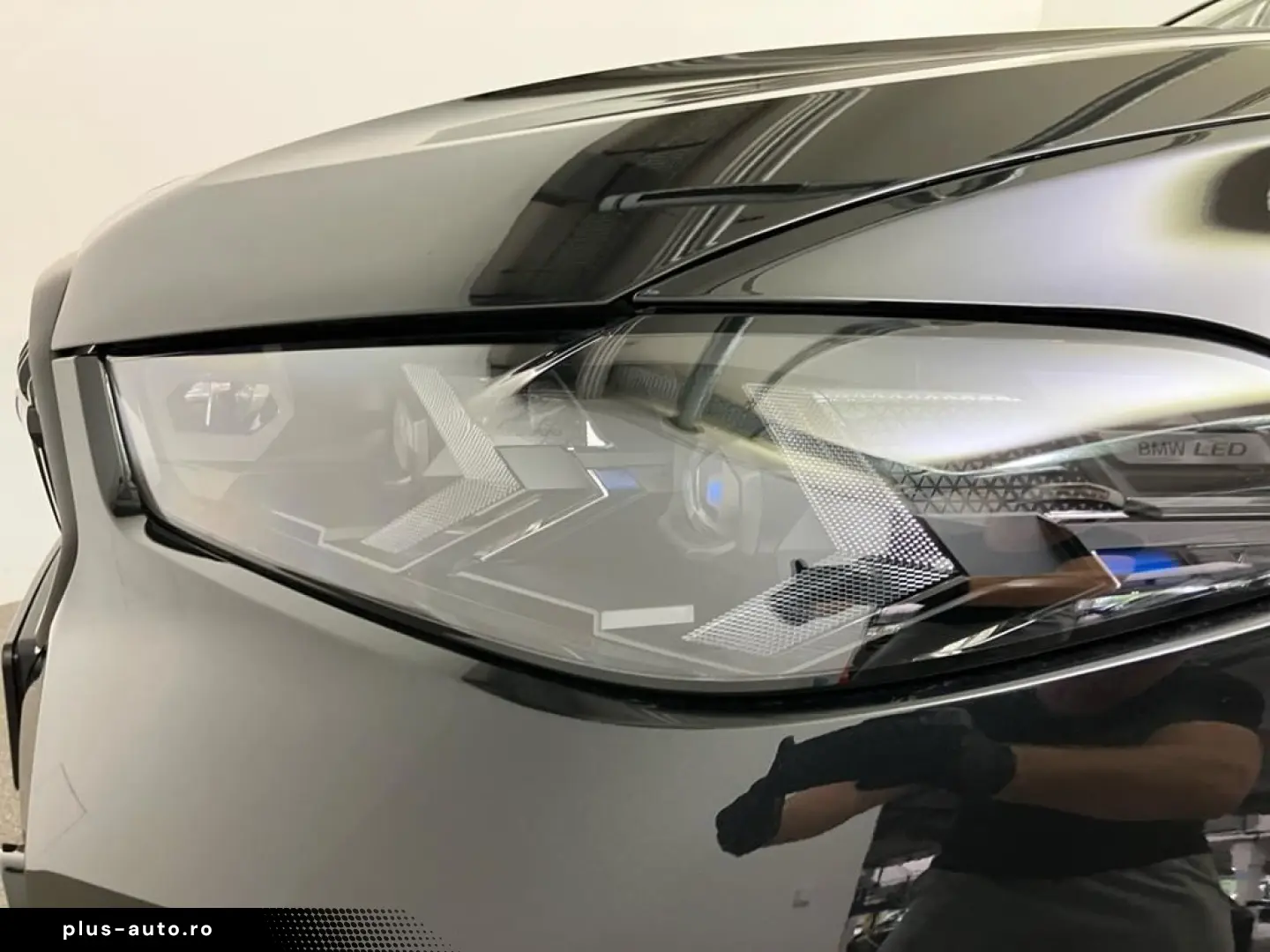BMW X6 M60i xDrive M Sport Pro AHK Standhzg Pano ACC
