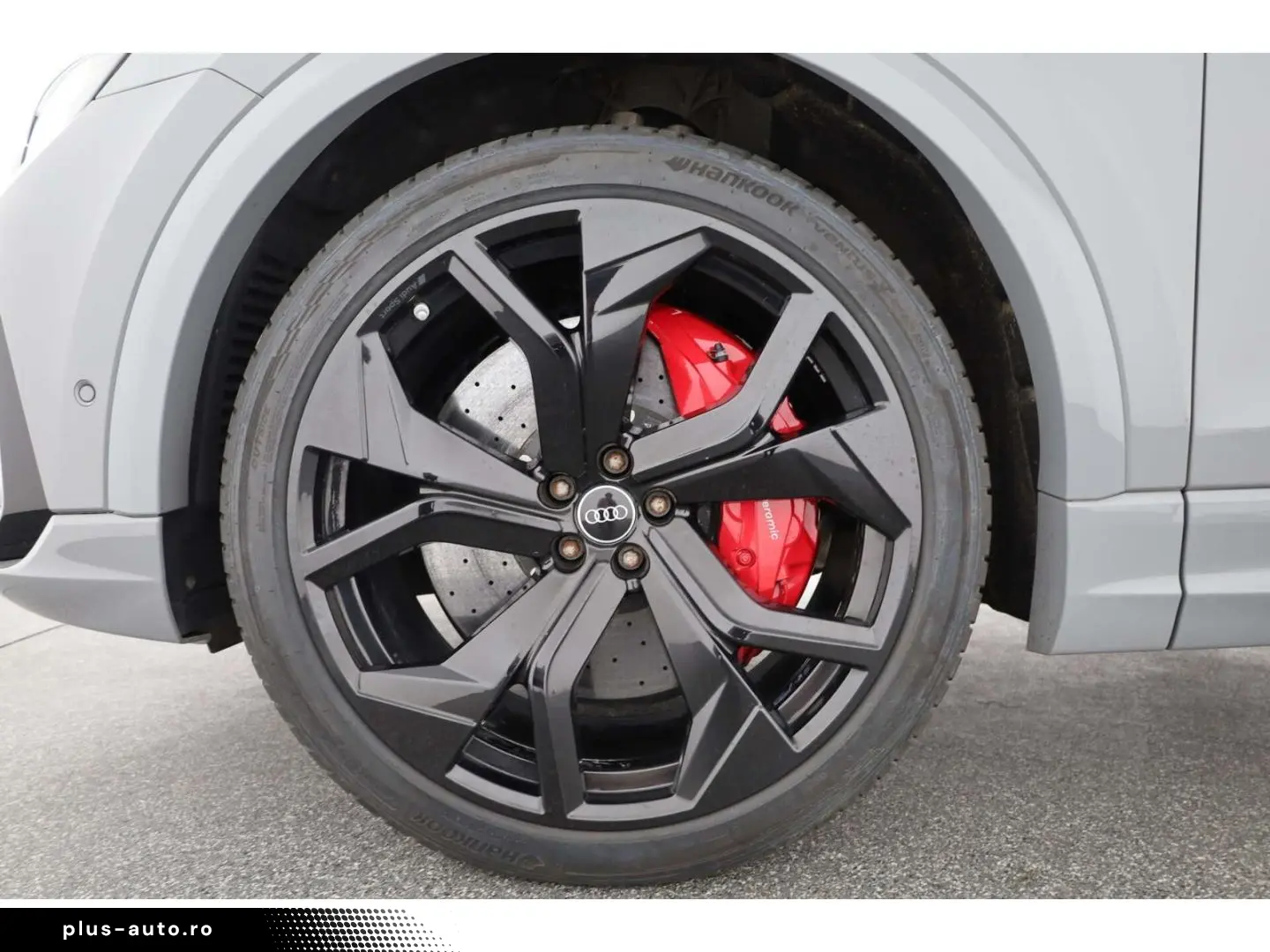 AUDI RSQ8 TFSI quattro