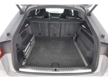 AUDI RSQ8 TFSI quattro
