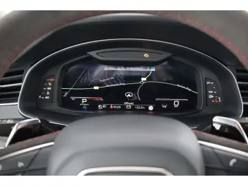 AUDI RSQ8 TFSI quattro
