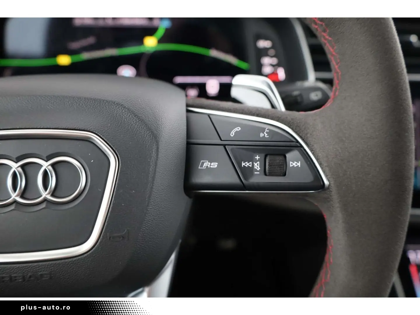 AUDI RSQ8 TFSI quattro