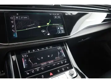 AUDI RSQ8 TFSI quattro