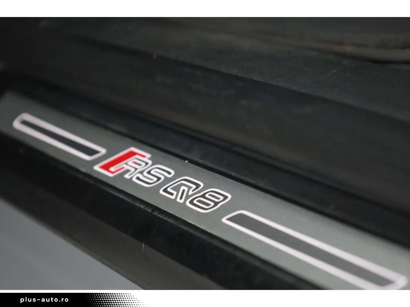 AUDI RSQ8 TFSI quattro