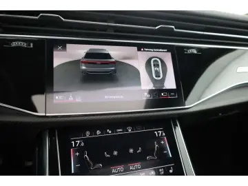 AUDI RSQ8 TFSI quattro
