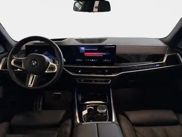 BMW X5 M60i xDrive AHK Pano Innovation Standhzg. ACC