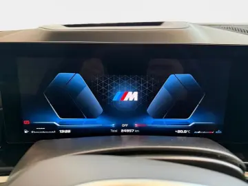 BMW X5 M60i xDrive AHK Pano Innovation Standhzg. ACC