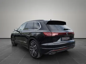 VW Touareg 3.0 TSI eHybrid 4M. Elegan. HUD LUFT AHK