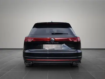 VW Touareg 3.0 TSI eHybrid 4M. Elegan. HUD LUFT AHK