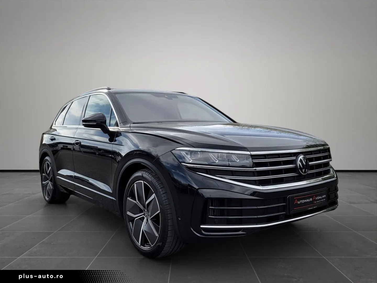 VW Touareg 3.0 TSI eHybrid 4M. Elegan. HUD LUFT AHK