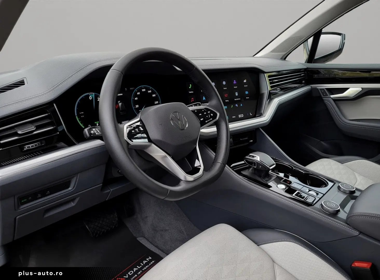 VW Touareg 3.0 TSI eHybrid 4M. Elegan. HUD LUFT AHK