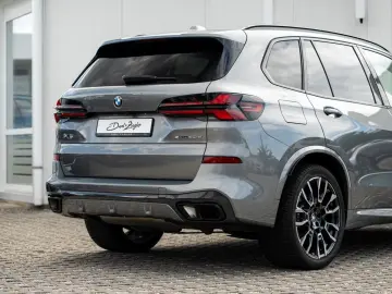 BMW X5 xDrive40d M-SportPRO StdHz PANO AHK Sitzlüft
