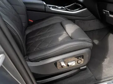 BMW X5 xDrive40d M-SportPRO StdHz PANO AHK Sitzlüft