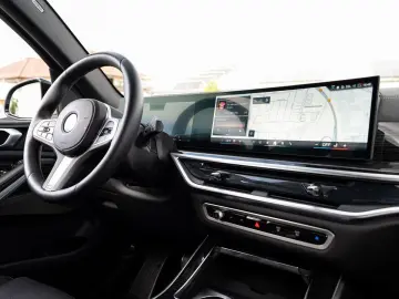 BMW X5 xDrive40d M-SportPRO StdHz PANO AHK Sitzlüft