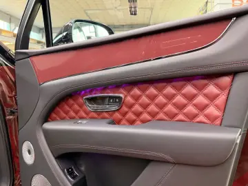 BENTLEY Bentayga 4.0 V8 S Duo-Tone B&O Head-Up ACC AHK