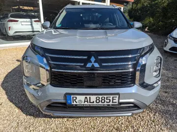 MITSUBISHI Outlander PHEV 2.4 Intro Edition