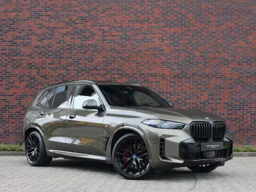 BMW X5 50e xDrive   Pano - HUD - Massage