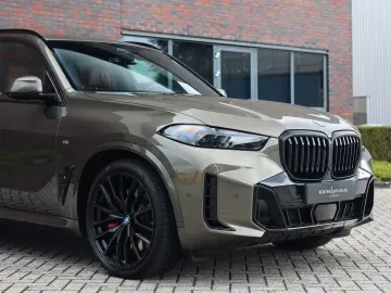 BMW X5 50e xDrive   Pano - HUD - Massage