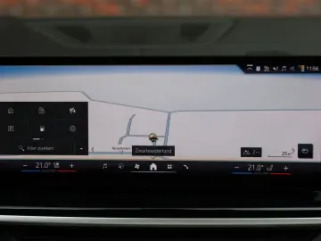 BMW X5 50e xDrive   Pano - HUD - Massage