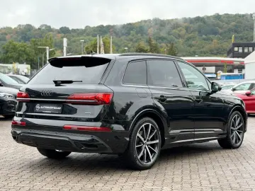 AUDI Q7 50 TDI quattro S line 7-Sitzer B&O PANO 360