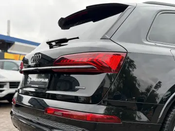 AUDI Q7 50 TDI quattro S line 7-Sitzer B&O PANO 360