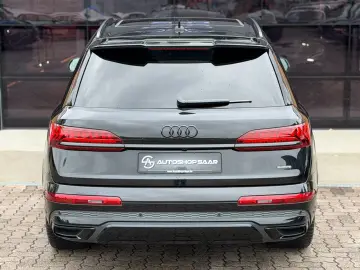 AUDI Q7 50 TDI quattro S line 7-Sitzer B&O PANO 360