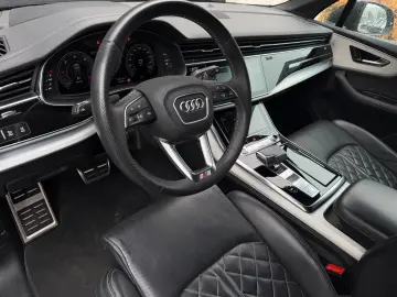 AUDI Q7 50 TDI quattro S line 7-Sitzer B&O PANO 360